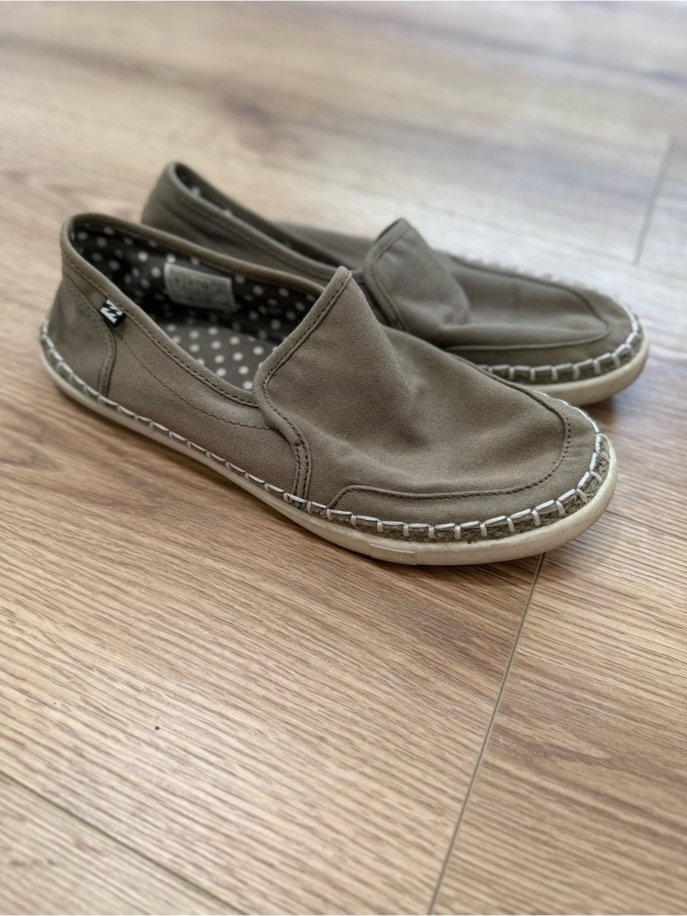 Billabong Women's Slip-On Canvas Loafers in Olive